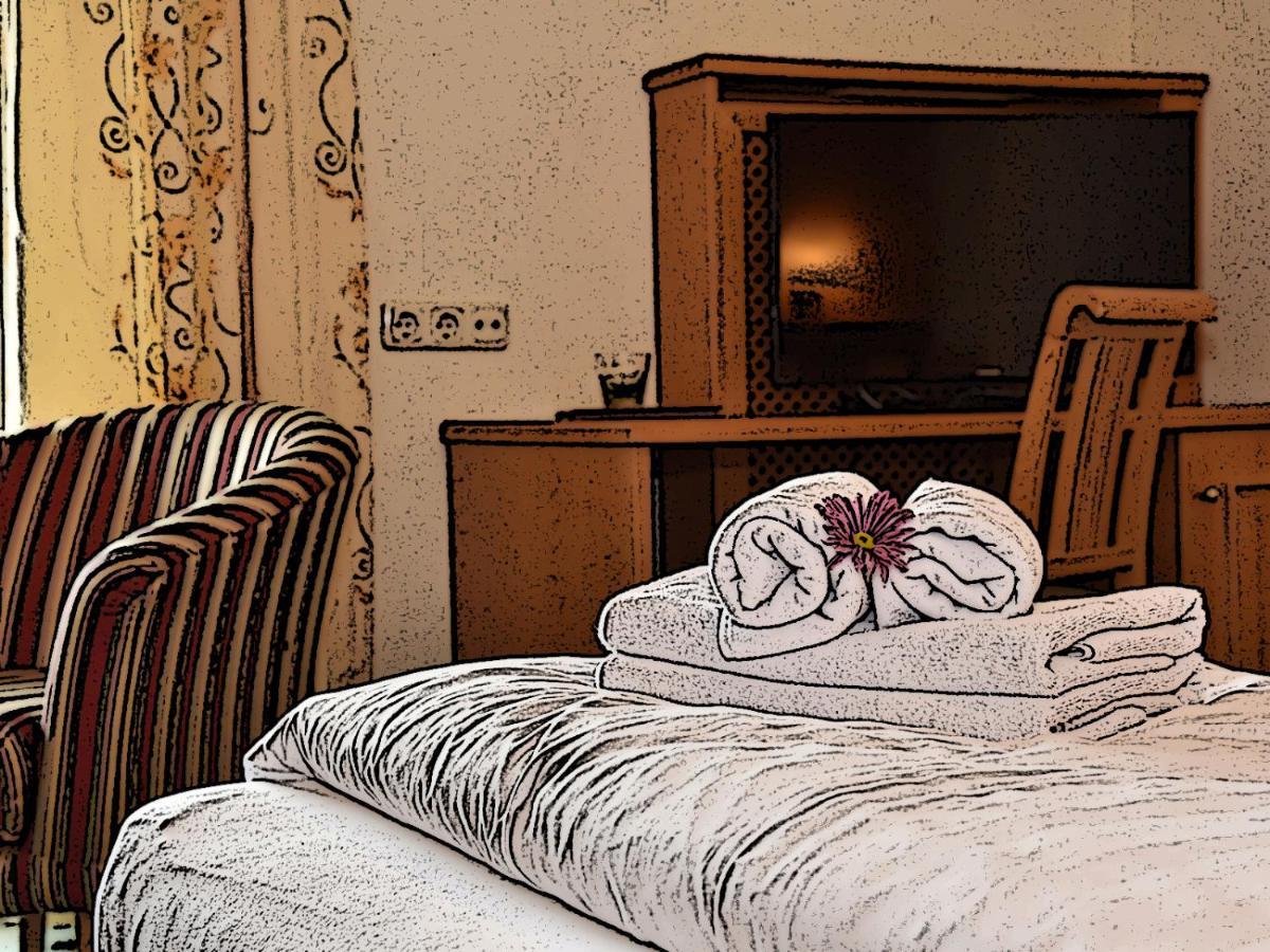 Hotel Crystal - Kitzhorn Suites Санкт Йохан ин Тирол Екстериор снимка